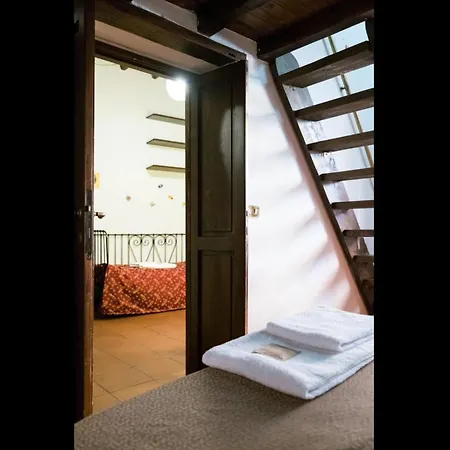Split Level Aprtment Lejlighed *